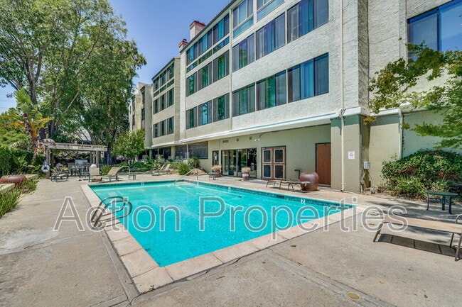 Building Photo - 2200 Agnew Rd