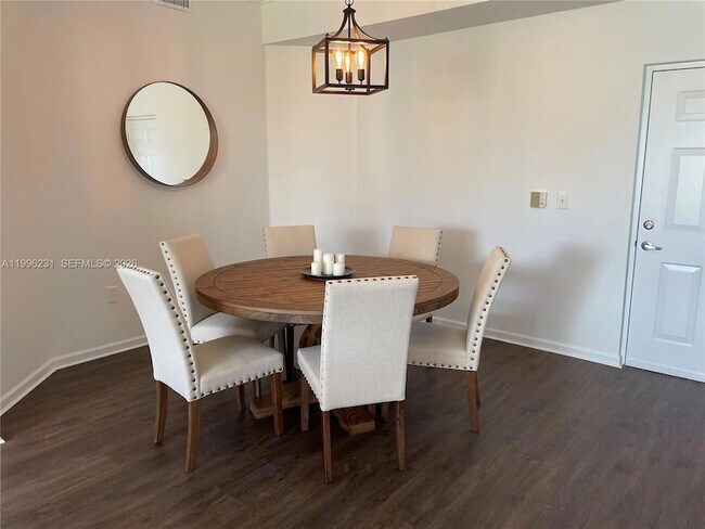 Building Photo - 11720 St Andrews Place St