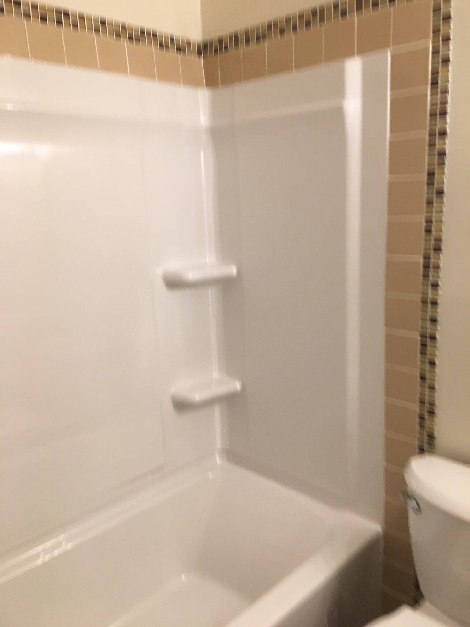 New Tub & Surround - 4251 Brockley Ave