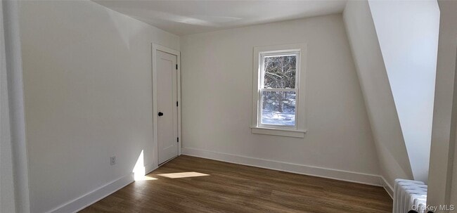 Building Photo - 1240 Co Rd 23