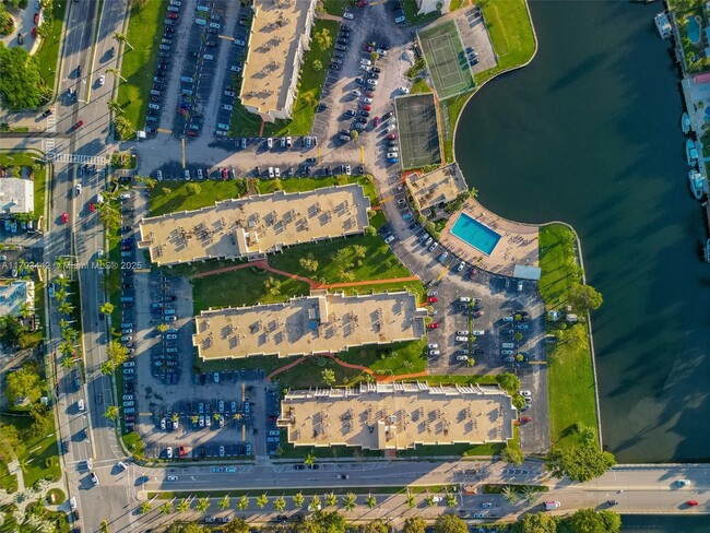 Building Photo - 701 Three Islands Boulevard