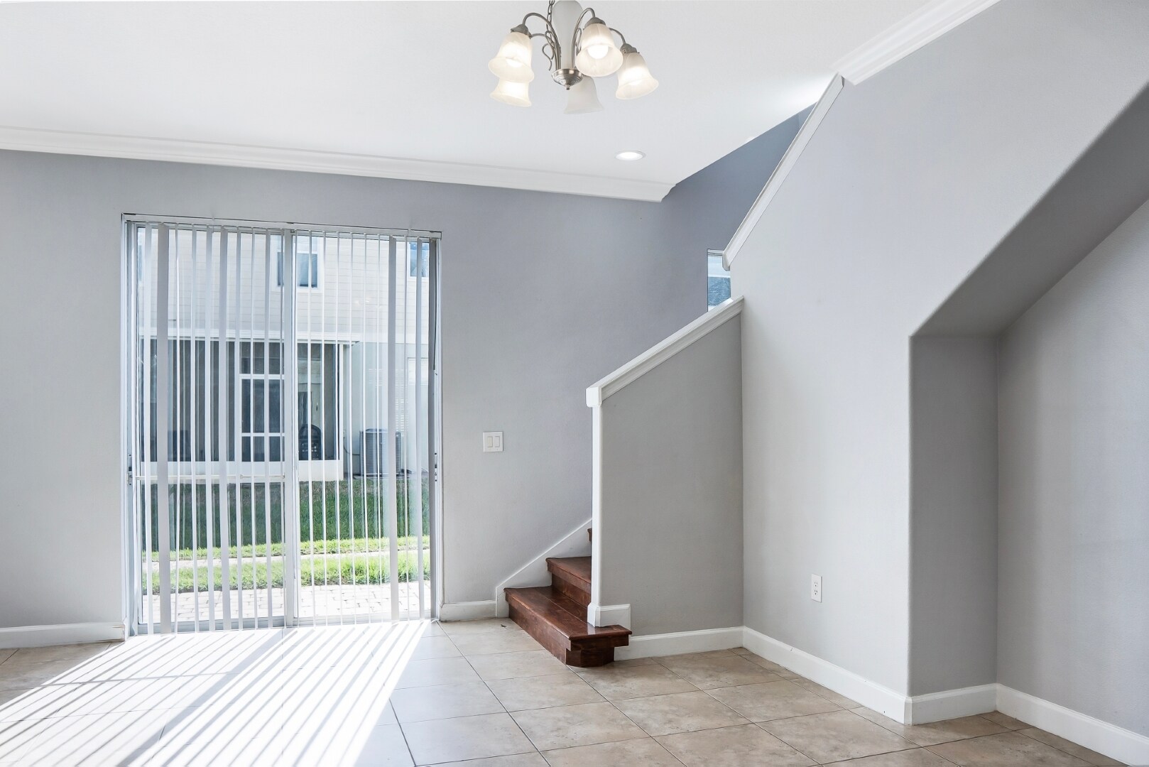 Building Photo - 3528 Sanctuary Dr