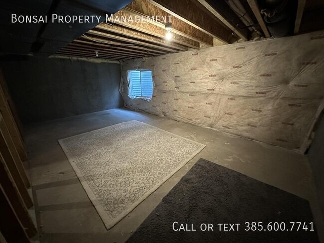 Building Photo - 4343 W Hemsley Ln