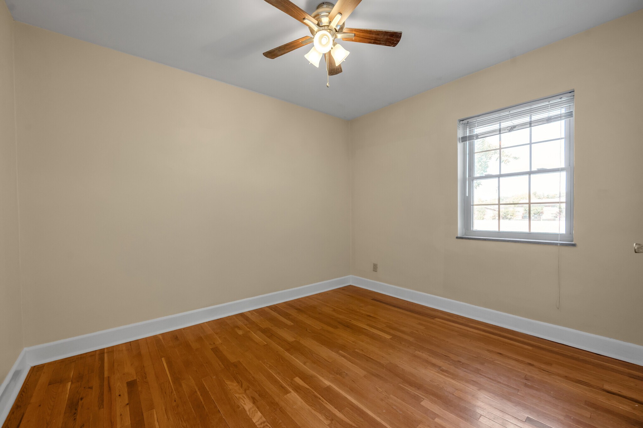 Building Photo - 1149 Cooper Dr