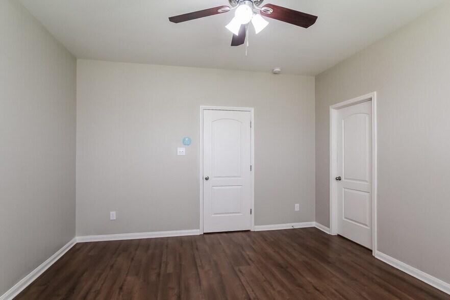Building Photo - 8927 Snapping Turtle Dr