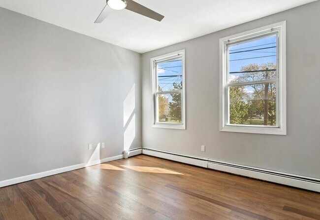 Building Photo - 475 Palisade Ave