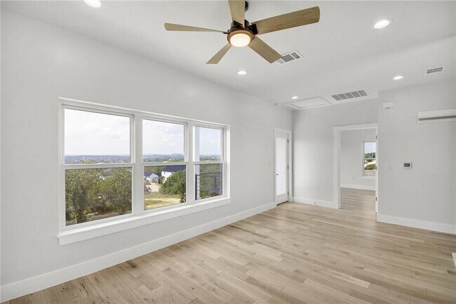 Building Photo - 14909 Texas St