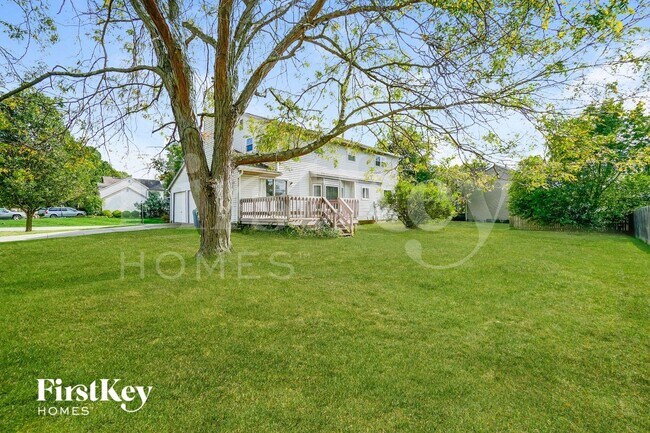 Building Photo - 12111 Peppermill Ln