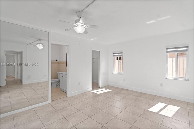 Building Photo - 5103 SW 128th Pl