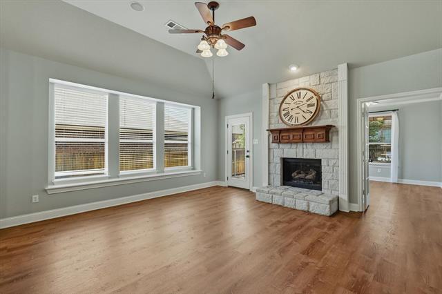 Building Photo - 3421 Beekman Dr