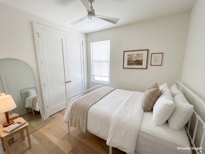 Building Photo - 106 Cooper St