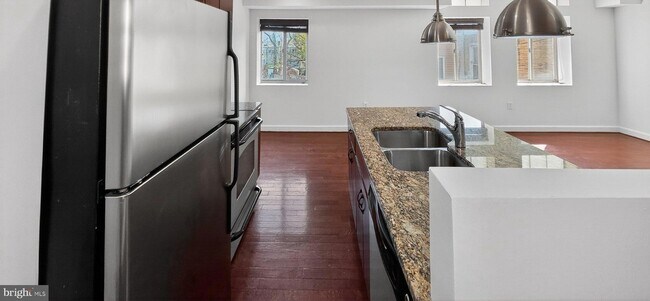Building Photo - 5405 9th St NW