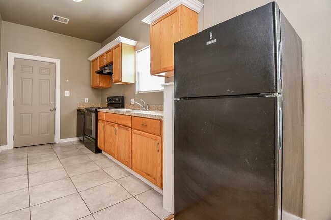 Building Photo - 1117 Fred St