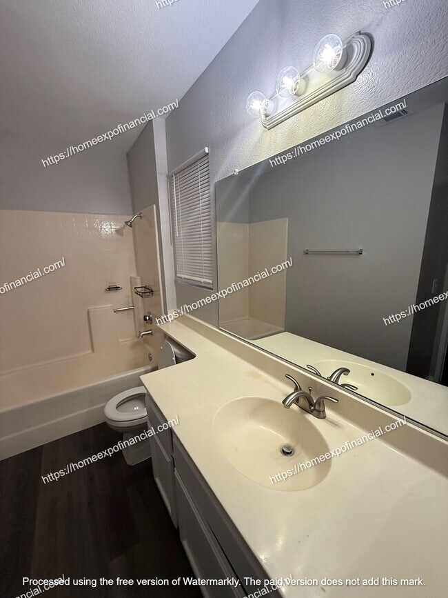 Building Photo - Nice Pool Home For Rent