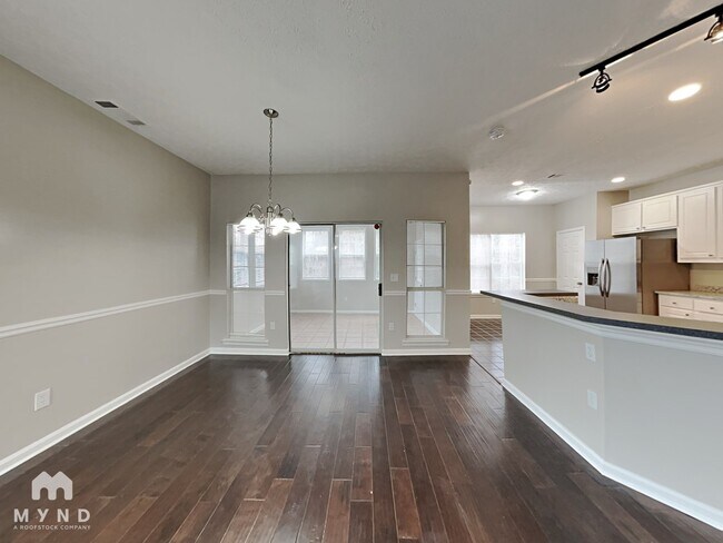 Building Photo - 3600 Clearview Dr