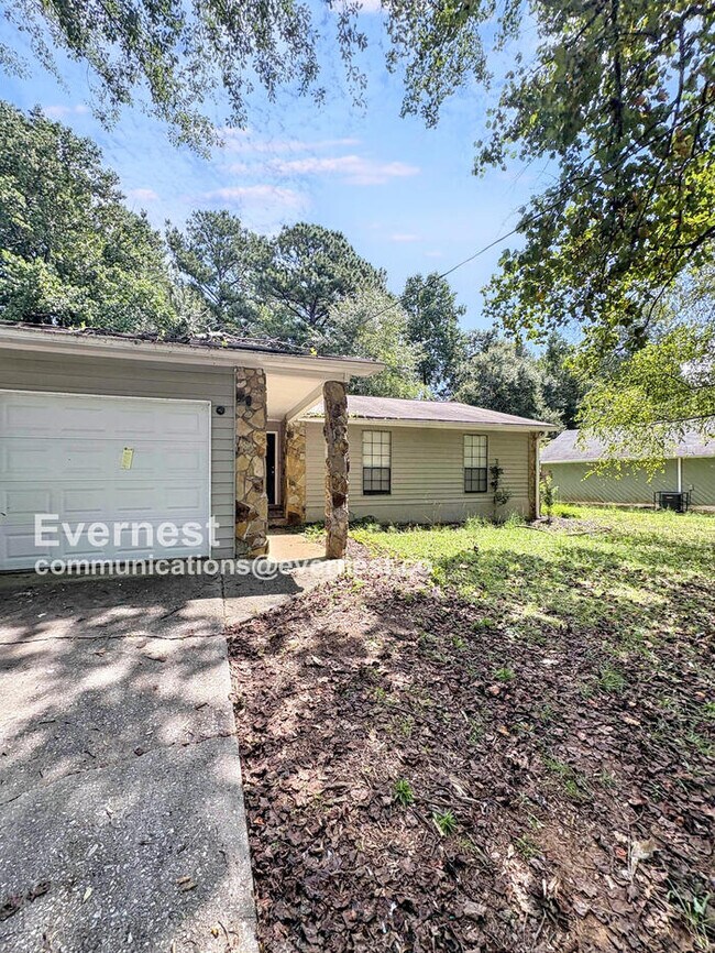 Primary Photo - 8572 Glenwoods Dr