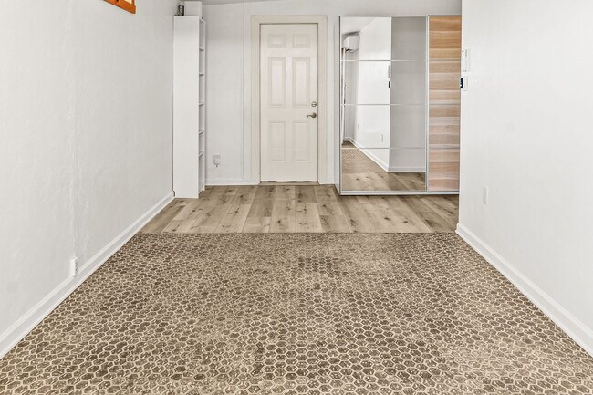 Building Photo - 6265 Romo St