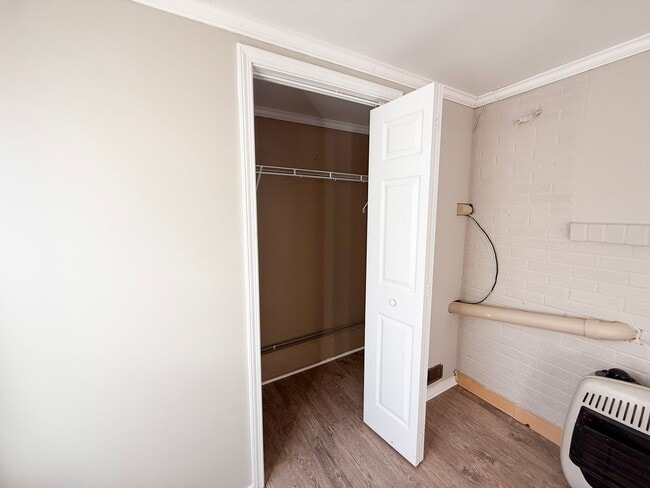 Building Photo - Spacious 3 Bedroom Home with Limited-Time $500 Move-In Special