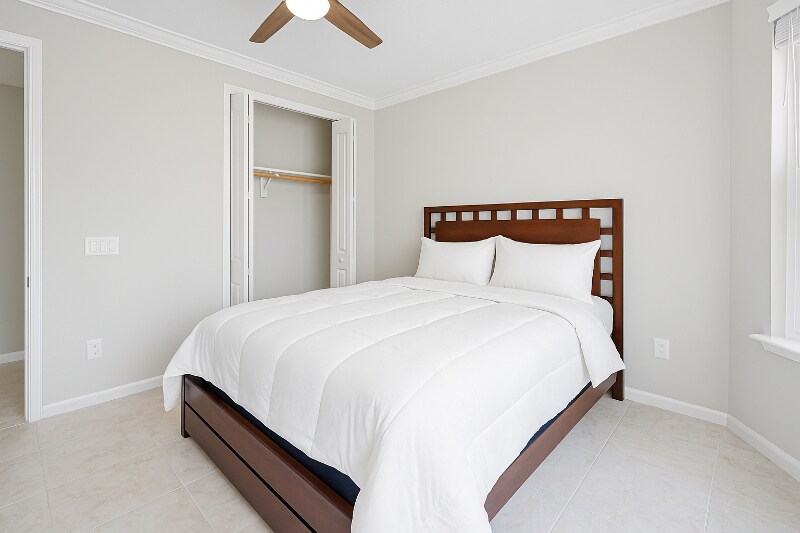 Building Photo - 8709 Coral Reef Wy