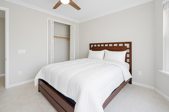 Building Photo - 8709 Coral Reef Wy