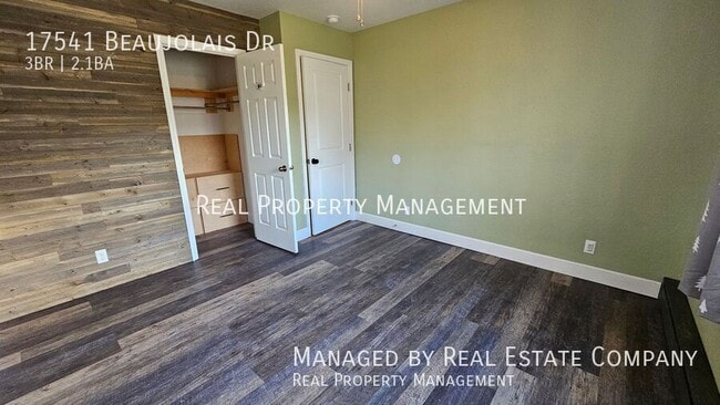 Building Photo - 17541 Beaujolais Dr