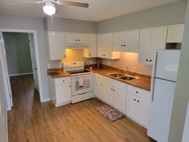 Building Photo - 1408 54th Avenue Dr W