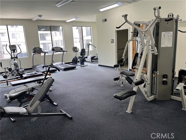 Building Photo - 17735 Kinzie St