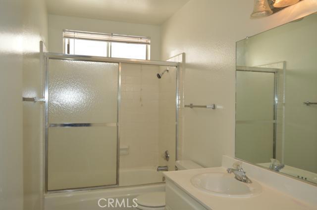 Building Photo - 106 E Avenida San Gabriel