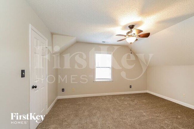 Building Photo - 270 Coghill Dr