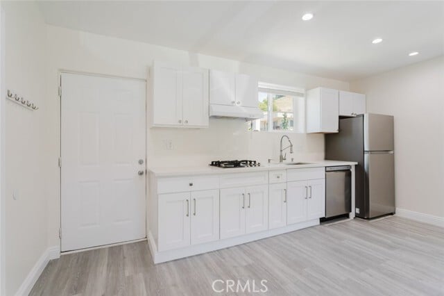Building Photo - 4207 Canoga Dr