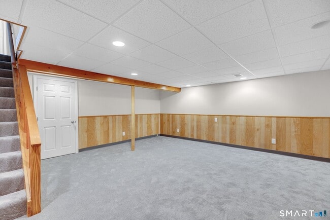 Building Photo - 102 Salem Walk