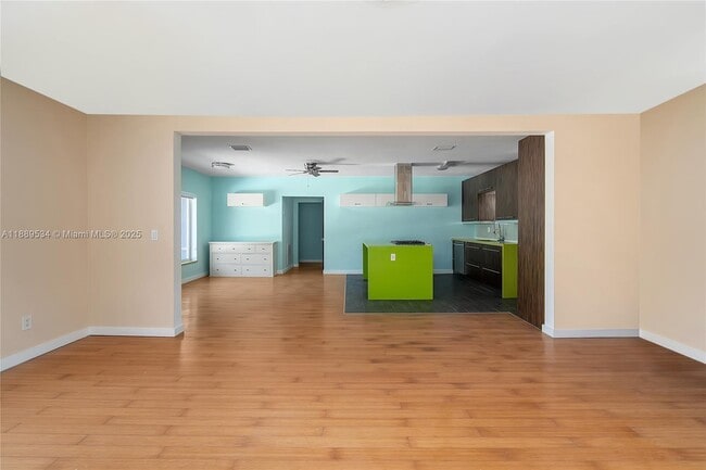 Building Photo - 1600 NE 110th Terrace