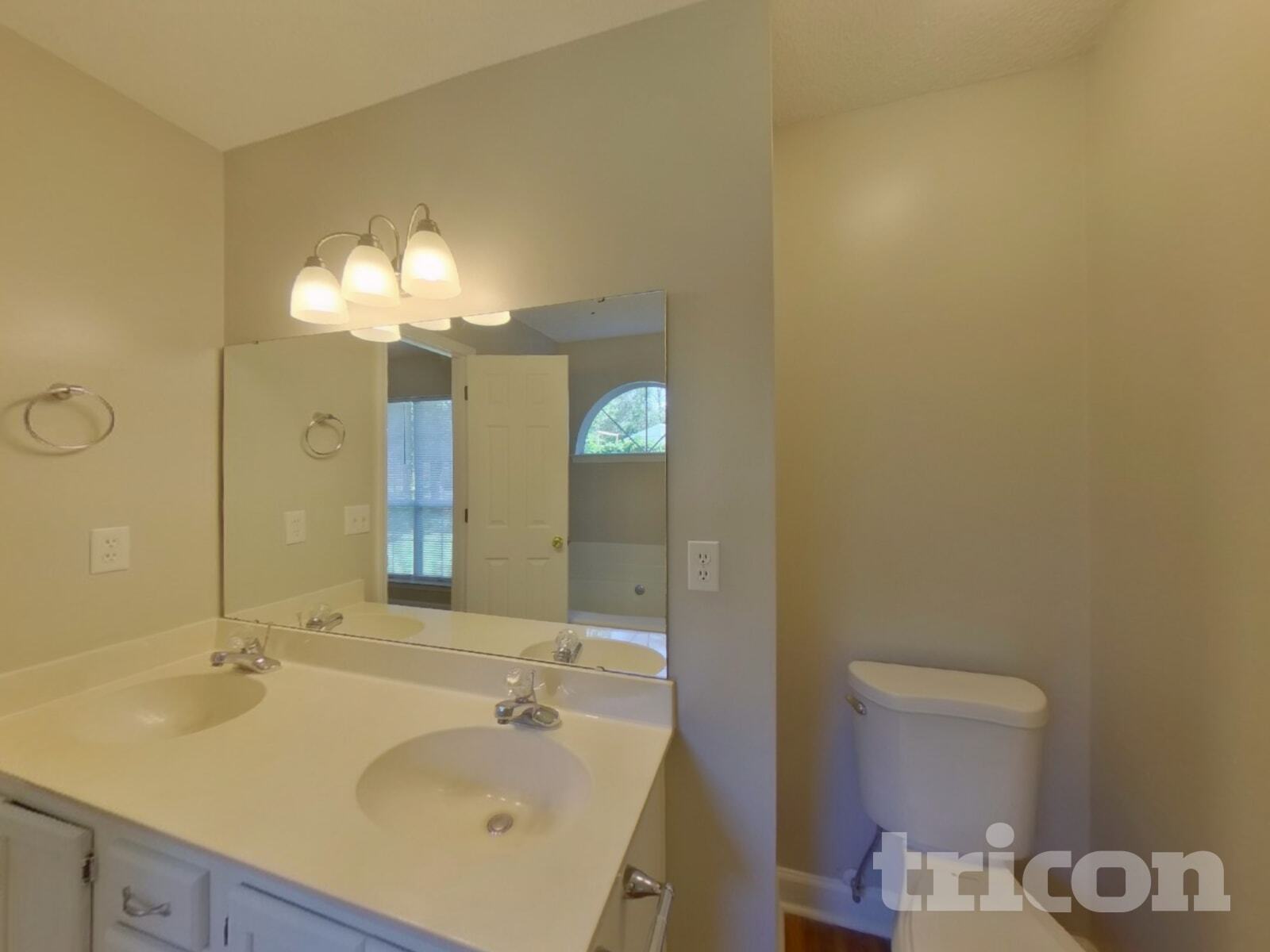 Building Photo - 127 Wenlock Cir