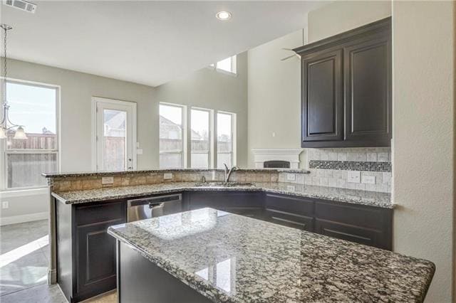 Building Photo - 7592 Plowman Ln