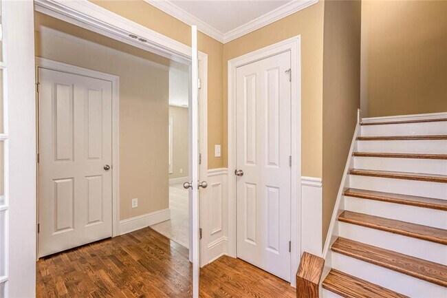 Building Photo - 5253 Campion Way