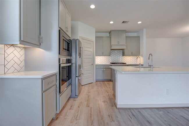 Building Photo - 3018 Schultz Manor Ln