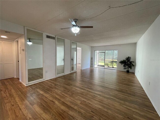Building Photo - 103 Palmetto Ct