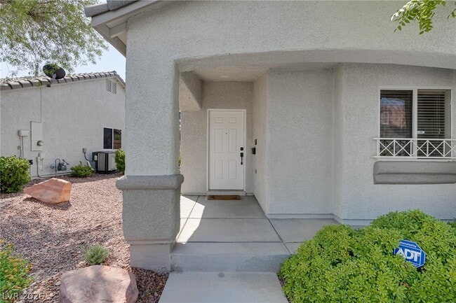 Building Photo - 11059 Ampus Pl