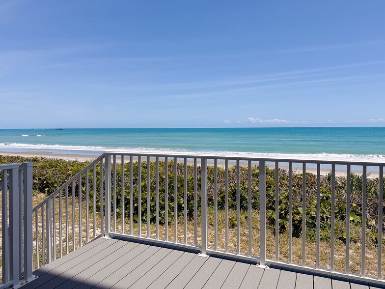 Building Photo - 3039 S Hwy A1A