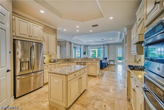 Building Photo - 9902 Corso Bello Dr