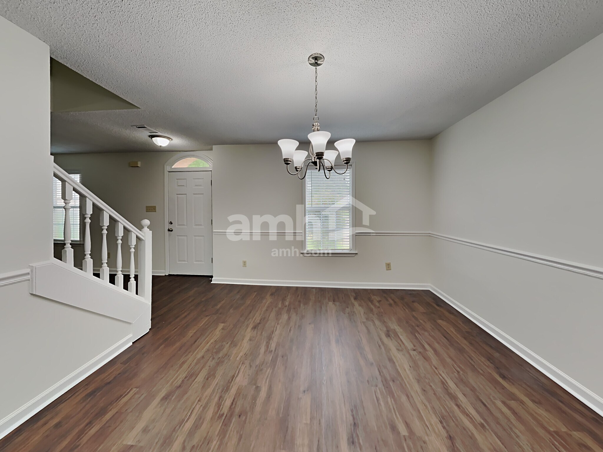 Building Photo - 3019 Long Bridge Cv