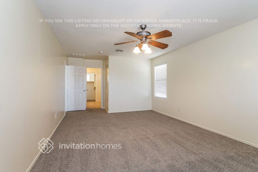 Building Photo - 1938 W San Tan Hills Dr