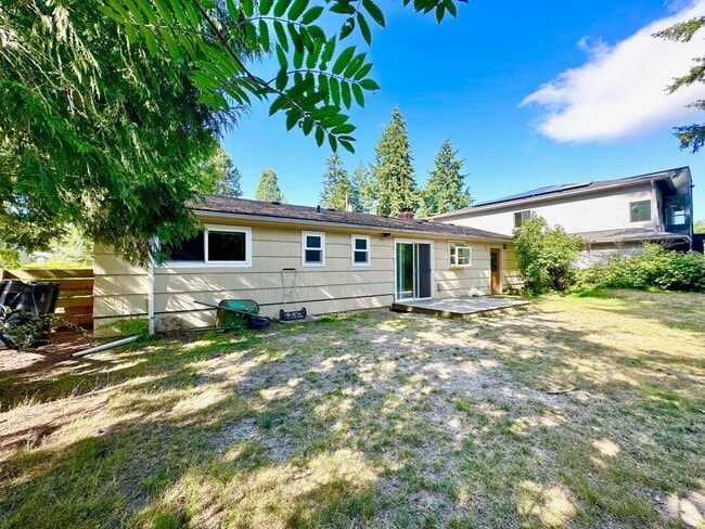 Building Photo - 3BR/1+1BA Single Family House - Bellevue