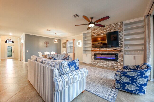 Building Photo - 12948 Broomfield Ln