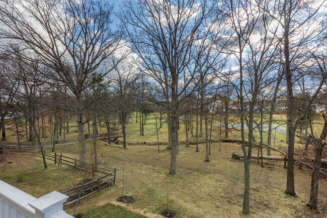 Building Photo - 2211 Farougi Ct