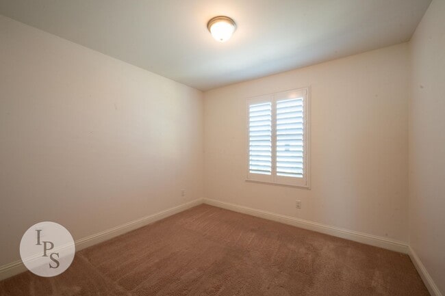 Building Photo - Fresno Westside Home, 4BR/3BA, Built 2019 ...