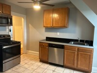 Building Photo - 5533 Black St