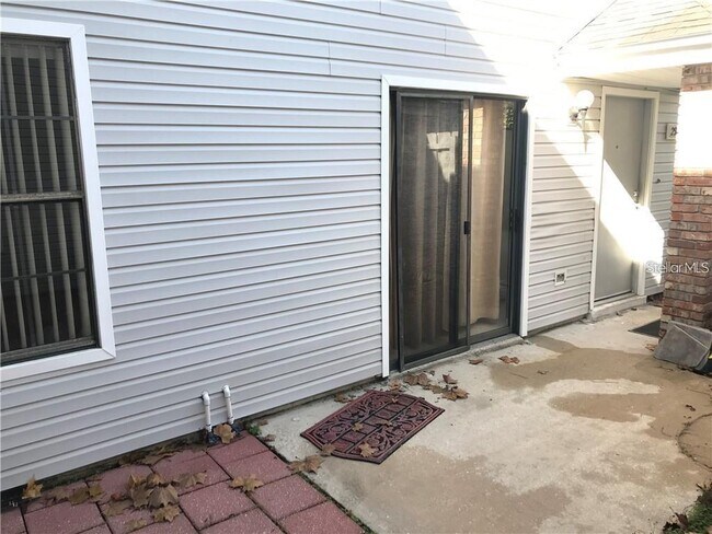 Building Photo - 2922 W Fox Squirrel Dr