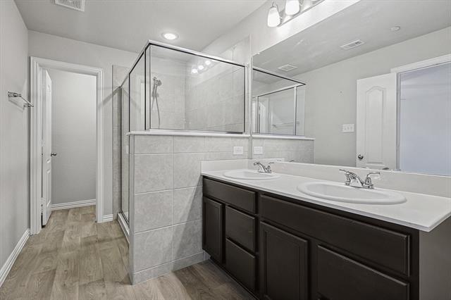 Building Photo - 3513 Cricket Dr