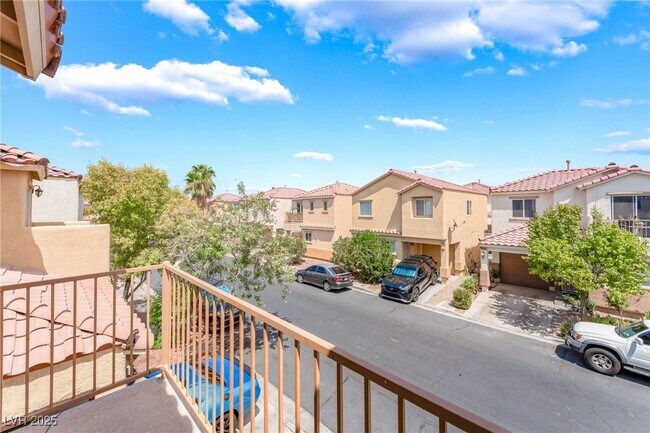 Building Photo - 4067 Asante Cove St